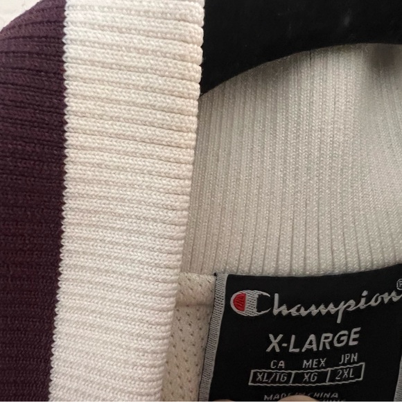 Champion Zip Up Woman’s Jacket - Cream/Pink/Burgundy - Picture 3 of 3
